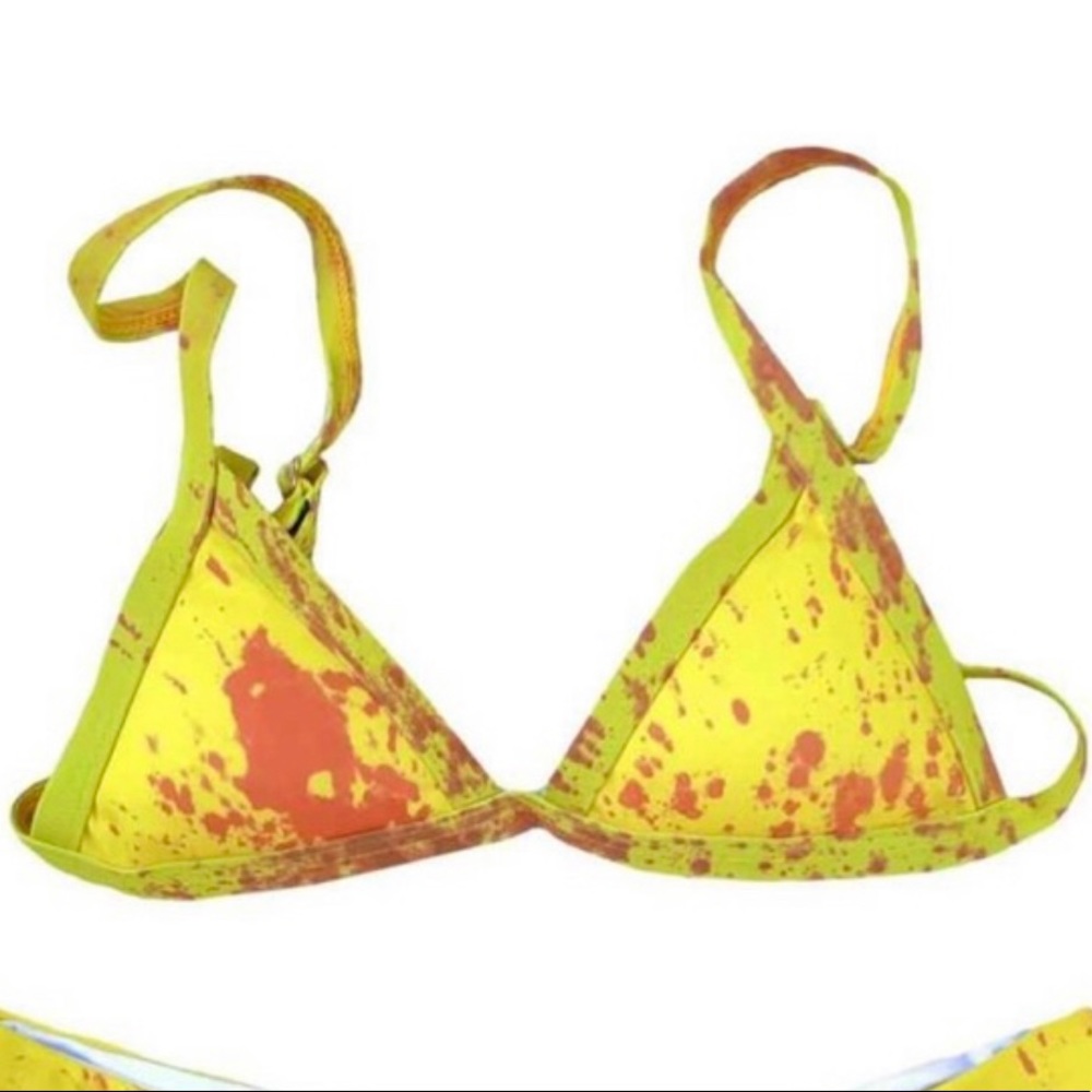 Color Changing Bathing Suit - Picture 2 of 3